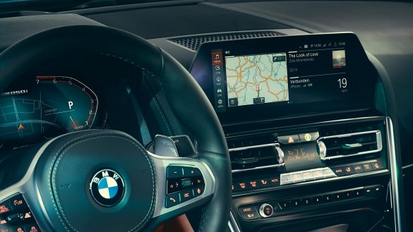 Fahrerassistenzsysteme und Connectivity des BMW 8er Coupé